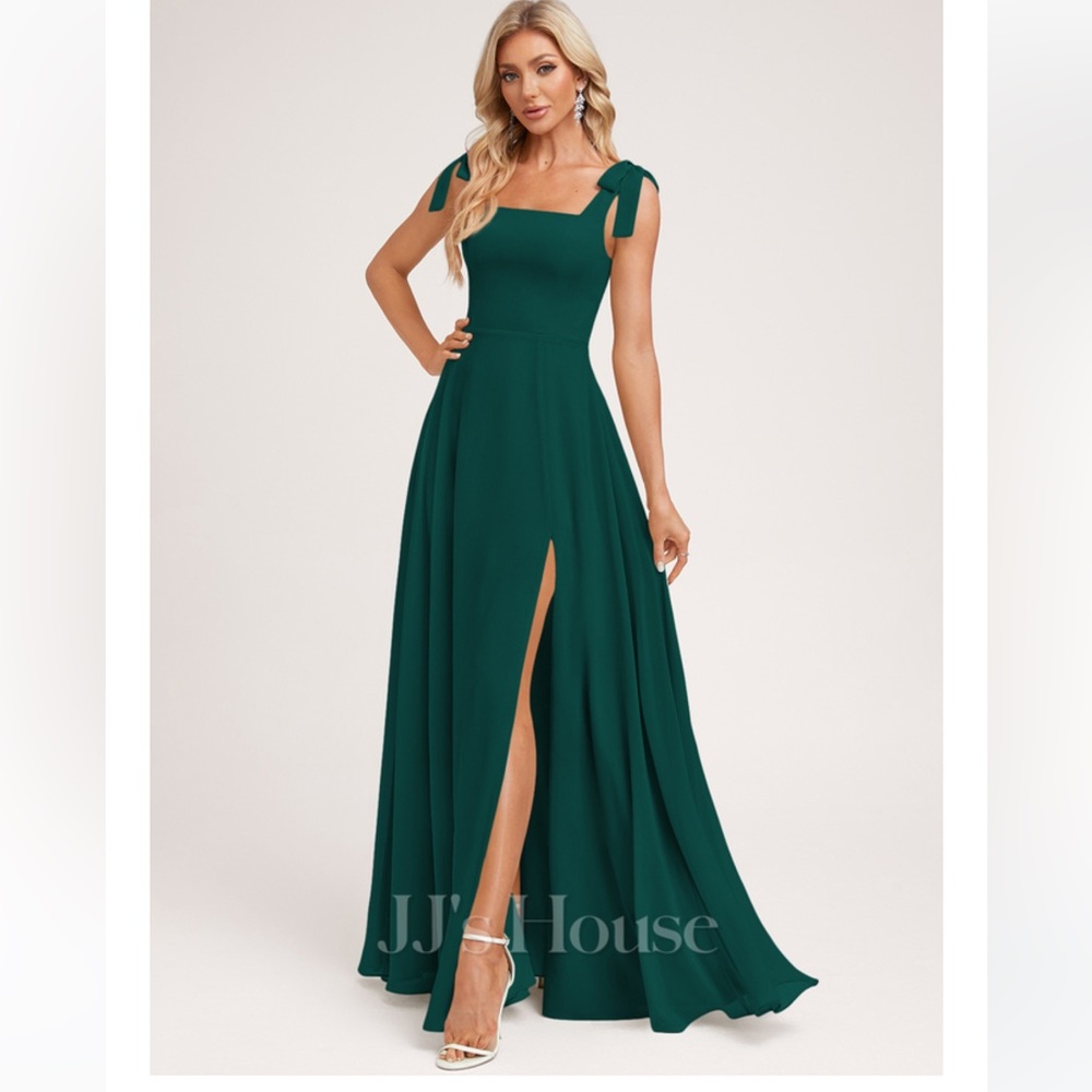 Emerald A-line Square Floor-Length Chiffon Bridesmaid Dress With Bow